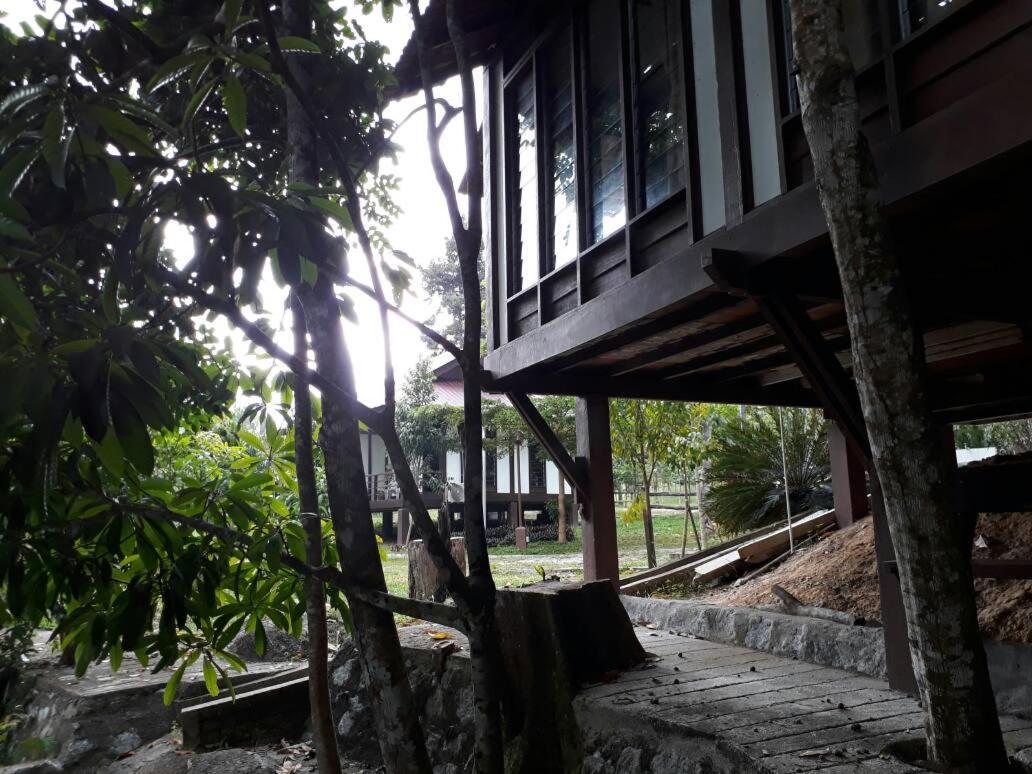 D'Impiana Riverview Chalet # Lenggong Kampong Ulu Jepai Bilik gambar